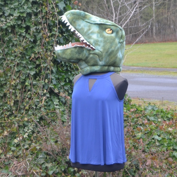 torrid Tops - NWT Torrid 1X Blue Keyhole Cutout Sleeveless Top